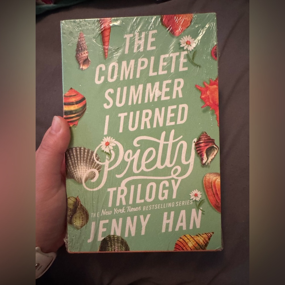 Jenny Han 'The Complete Summer I Turned Pretty Trilogy' Book Set - Green Cover
